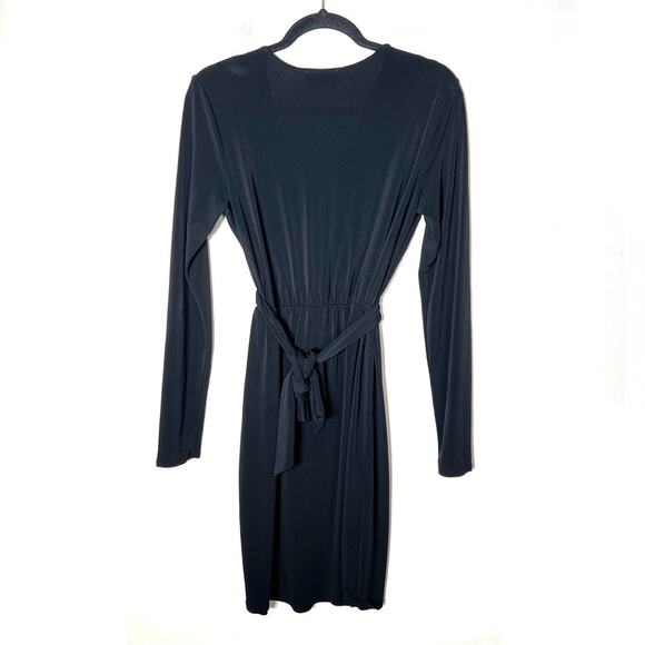 Max and Cleo black V-neck long sleeve sheath dress size medium M B100 - Picture 4 of 4